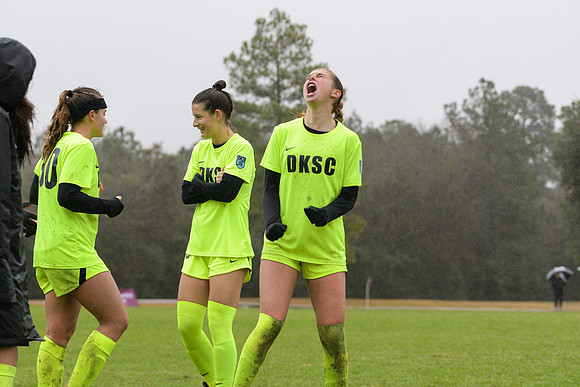 ECNL_H_22_0403-200