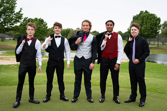 2022_Prom_G-17