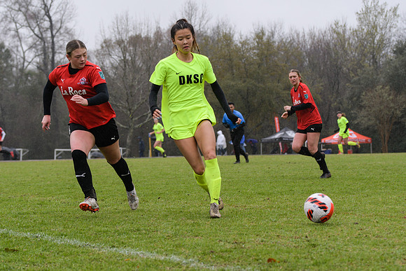 ECNL_H_22_0403-212